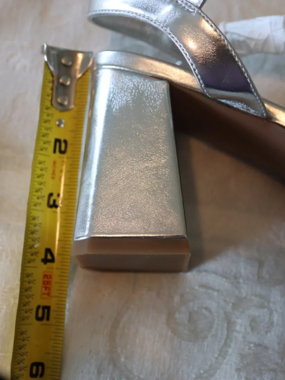Fancy Queen Size 9 Silver Metalic Square Toe Platform Sandal Adjustable Straps